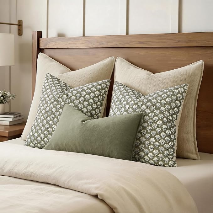 MIULEE Set of 2 Decorative Floral Pillow Covers Neutral Vintage Throw Pillows Block Print Boho Farmhouse Cushion Covers for Modern Spring Home Decor Couch Sofa Bed Living Room, 22x22 Inch, Sage Green