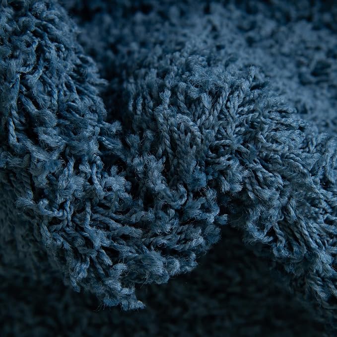 Unique Loom Solid Shag Collection Area Rug (5' 1" Square, Sapphire Blue/ Navy Blue)