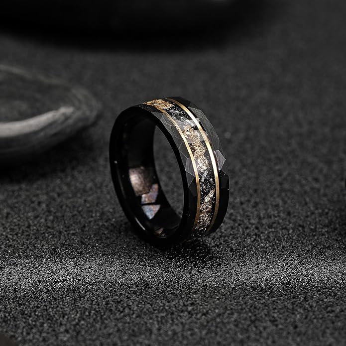 Mens Tungsten Carbide Wedding Bands 8mm Black Hammered Edge Gold Foil Inly Durable Scratch Proof Stainless Steel Cool Promise Ring for Him Comfort Fit