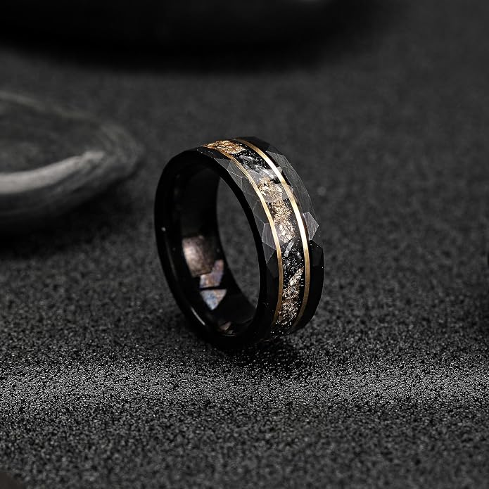 Mens Tungsten Carbide Wedding Bands 8mm Black Hammered Edge Gold Foil Inly Durable Scratch Proof Stainless Steel Cool Promise Ring for Him Comfort Fit