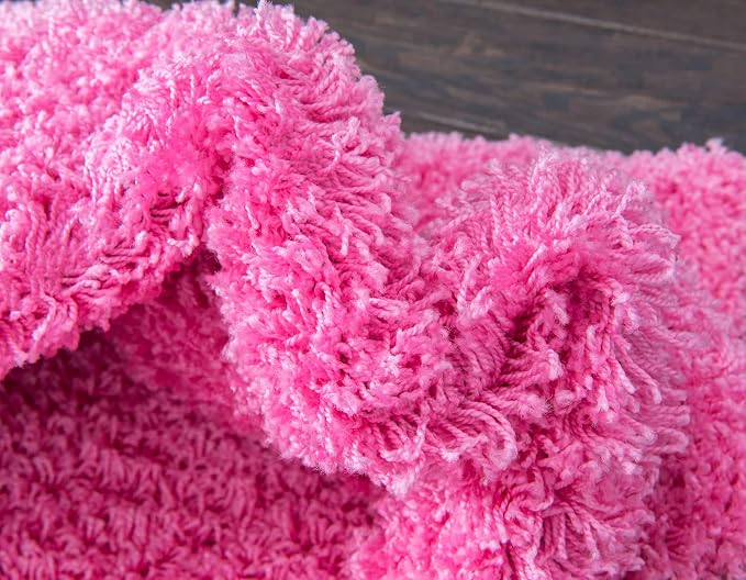 Unique Loom Solid Shag Collection Area Rug (4' 1" x 6' 1" Rectangle, Taffy Pink)
