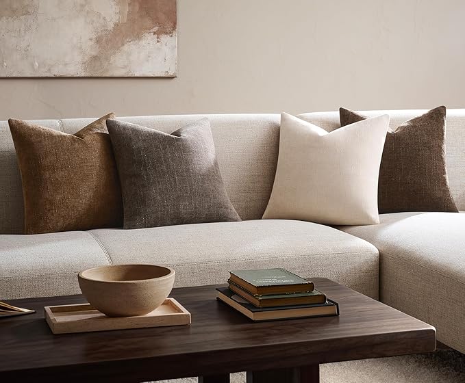Pack of 4 Throw Pillow Covers 20x20 Inch Chenille Textured Neutral Brown Soft Pillow Covers Solid Decorative Farmhouse Cushion Covers Home Boho Western Decor for Couch Sofa Bed Living Room