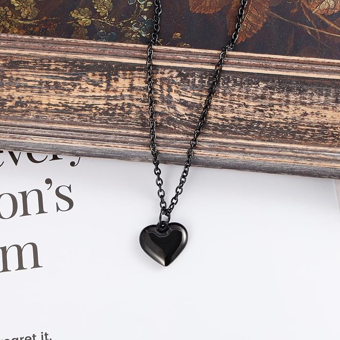 Milakoo Stainless Steel Pendant Necklace for Women Heart Charms Link Chains 23" Length Lobster Clasp