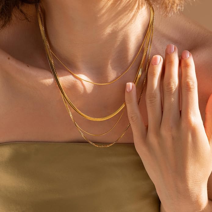 BAYLAY Gold Chain Necklace for Women - 18K Gold Plated Necklace Chain Dainty Gold Necklace for Women Gold Chain Gold Necklace Gold Jewelry Gifts Size 16/18/20/22/24/26 Inch