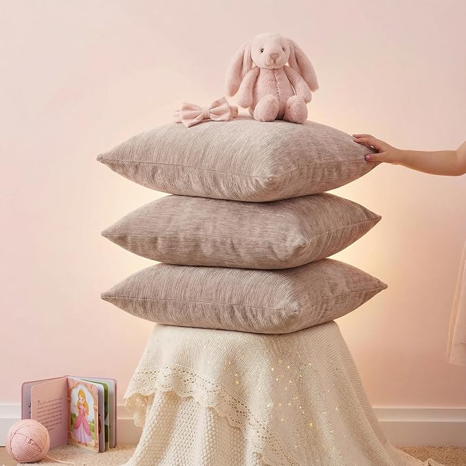 Set of 4 Blush Pink Throw Pillow Covers 24x24 Inch, Neutral Boho Farmhouse Aesthetic Decorative Pillow Cases for Couch, Sofa, Living Room & Bed, Chenille Pillow Cases, Stylish Home Decor, 60x60 cm