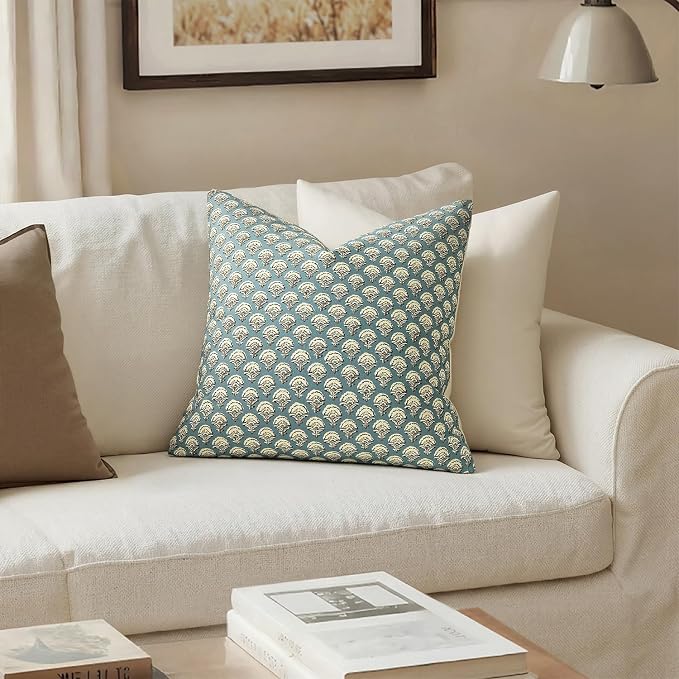 MIULEE Set of 2 Decorative Floral Pillow Covers Neutral Vintage Throw Pillows Block Print Boho Farmhouse Cushion Covers for Modern Spring Home Decor Couch Sofa Bed Living Room, 20x20 Inch, Lake