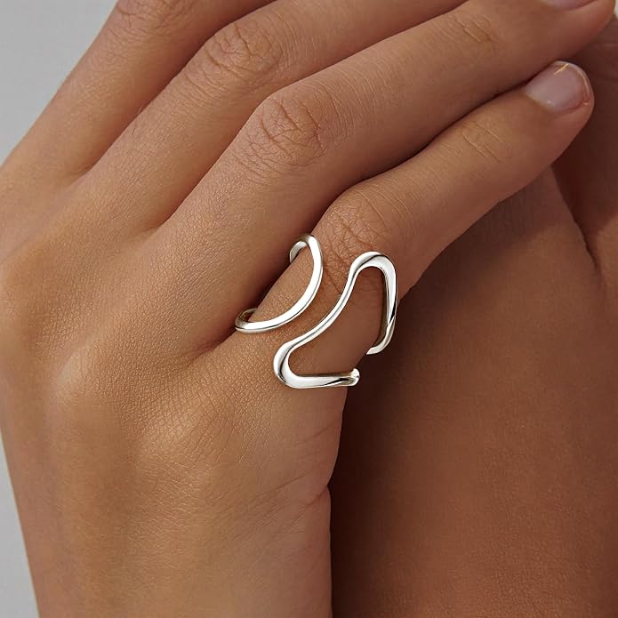 Gelbesty Waterproof Gold Statement Rings for Women, 14K Gold Plated Chunky Open Stackable Rings Non Tarnish Fashion Adjustable Stainless Steel Pinky Knuckle Signet Vintage Ring Jewelry Size 5-11
