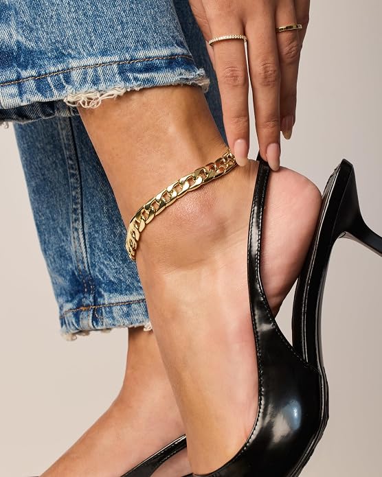 PAVOI 14K Gold Plated Chunky Curb Chain Anklet for Women | Lightweight Flat Curb Link Chain Anklets