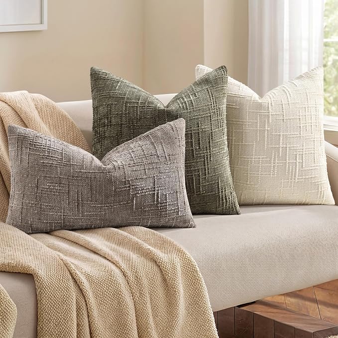 decorUhome Textured Chenille Throw Pillow Covers 22x22 Set of 2 Light Cream | Fall Modern Farmhouse Soft Cozy Slubby Couch Pillow Cases Boho Decorative Pillow Cases for Bed Sofa Living Room Home Decor