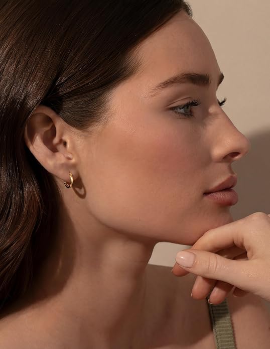 MOODEAR 925 Sterling Silver Hoop Earrings - Small Huggie Earrings for Women, Hypoallergenic Trendy Cartilage Silver Earrings, Lightweight Jewelry Gifts