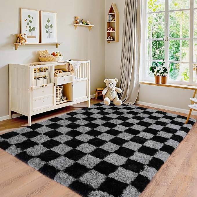 Pionblank Fluffy Area Rug for Bedroom 5x7, Modern Indoor Shag Carpet, Soft Plush Non Slip Checkered Rugs for Living Room Kids Room Home Decor, Black and Grey