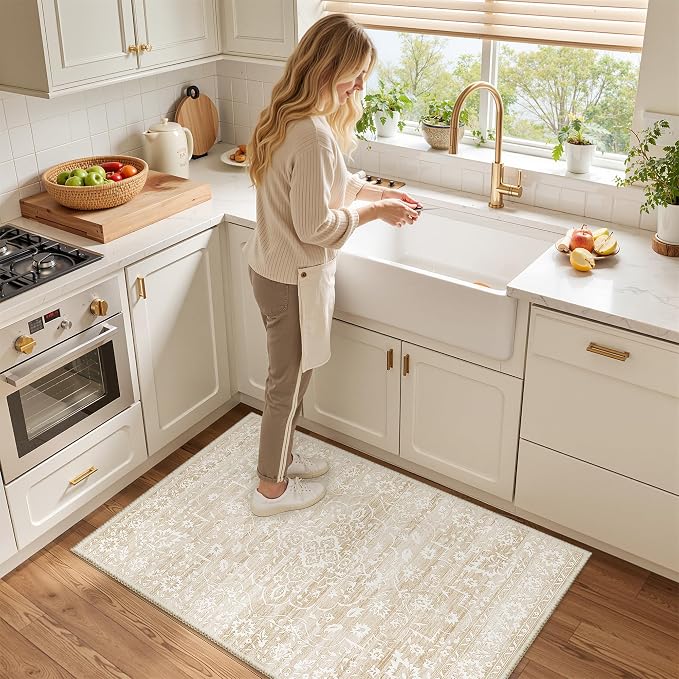 Soalmost 2x3 Area Rugs for Entryway, Washable Neutral Soft Rug Beige | Vintage Floral Low Pile Non-Slip Throw Rugs, Accent Rug Floral Indoor Mat for Bedside Living Room Kitchen Bedroom 2'x3'