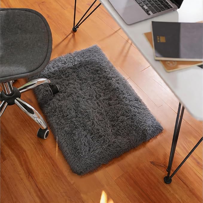 Ophanie Small 1.5x2.5 Rug Washable Non Slip Throw Bedside Area Rugs, Fluffy Soft Mini Bedroom Carpet, Door Entryway Indoor Inside Front Entrance Mat, Home Decor Aesthetic, Grey