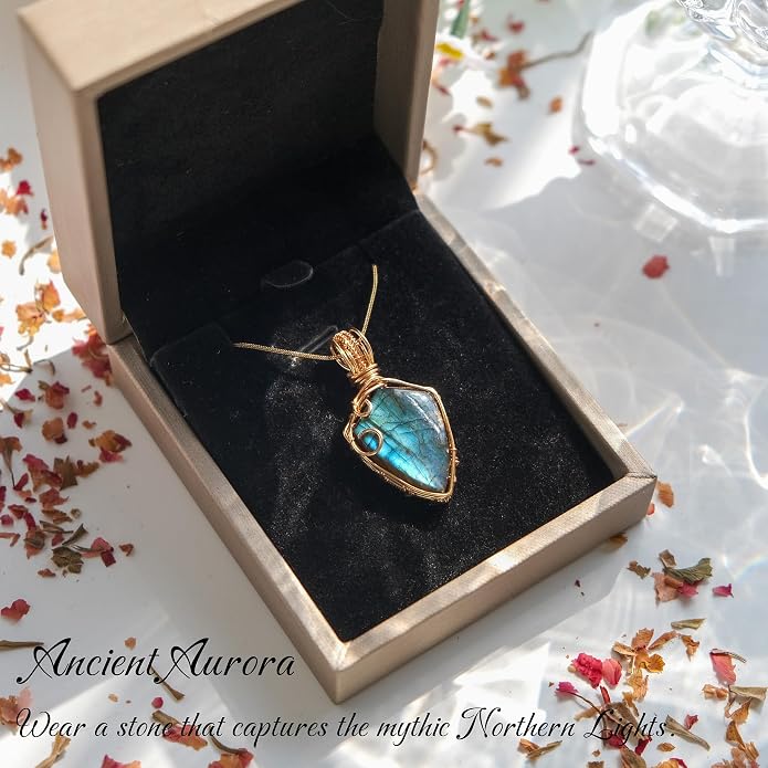 Natural Faceted Labradorite Pendant Necklace – Unique Stone of Magic & Transformation, Iridescent Flash Gemstone Jewelry, Handmade Healing Crystal Gift for Women, Birthday, Anniversary, Spiritual Awakening & Intuition