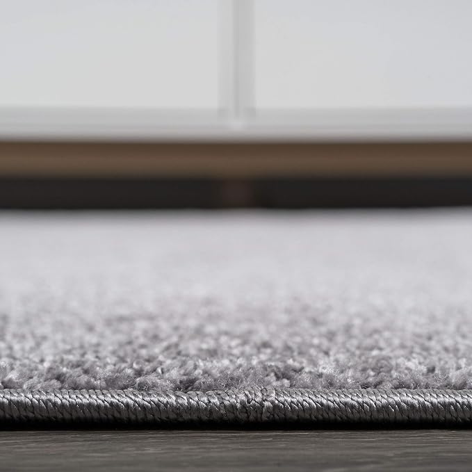 JONATHAN Y Haze Solid Low-Pile Gray Indoor Area Rug 9x12, Coastal,Bohemian,Minimalist,Classic, Easy-Cleaning for Living Room,Bedroom,Kitchen,Pet Friendly,Non-Shedding (SEU100A-9)