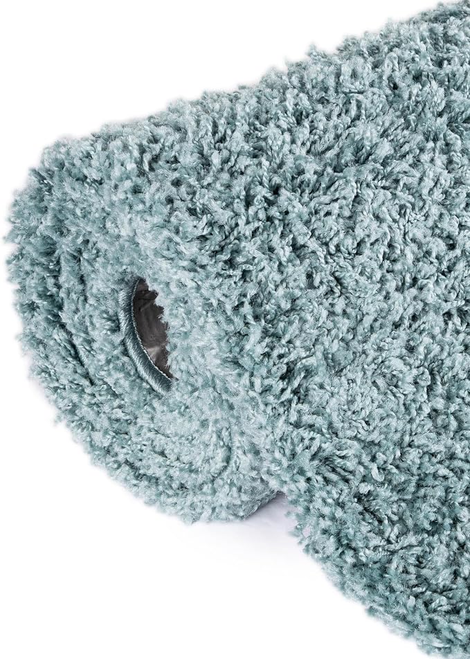 Unique Loom Solid Shag Collection Area Rug (4' 1" x 6' 1" Rectangle, Light Slate Blue)