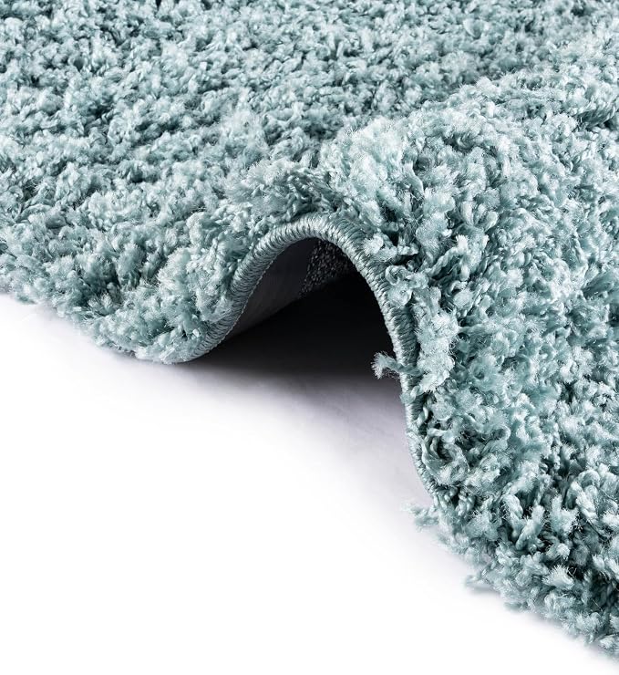 Unique Loom Solid Shag Collection Area Rug (4' 1" x 6' 1" Rectangle, Light Slate Blue)
