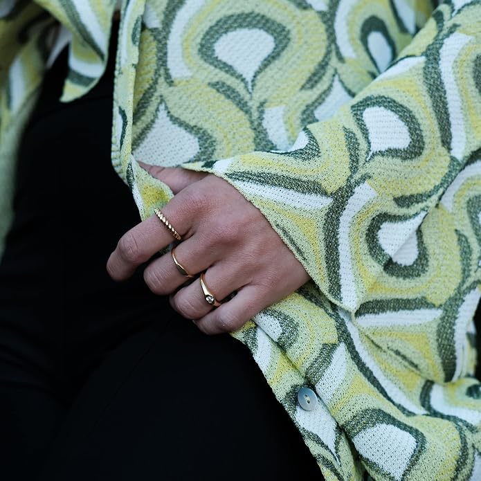 espere Thin Bubble Dome Ring | 18K Gold Plated Ribbed Dome Stackable Ring | Gold Thick Band Ring