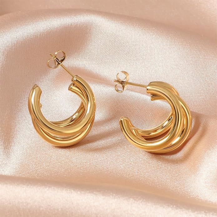 18K Gold Plated Hoop Earrings for Women Chunky Huggie Earrings Minimalist Gold Jewelry Valentine's Day Gift for Girlfriend Wife