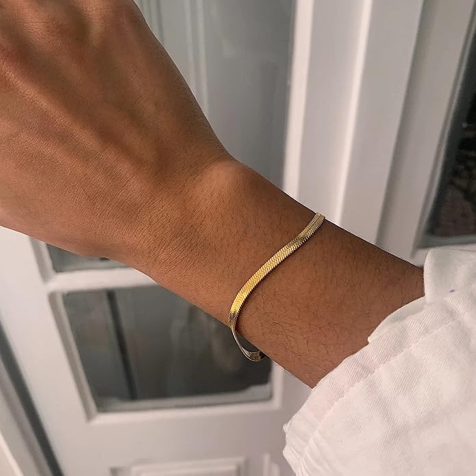 Hey Harper Gold Bracelet For Women Trendy - 14K Gold Dainty Bracelet - Waterproof Sweatproof Non Tarnish Jewelry Gift for Women and For Everyday