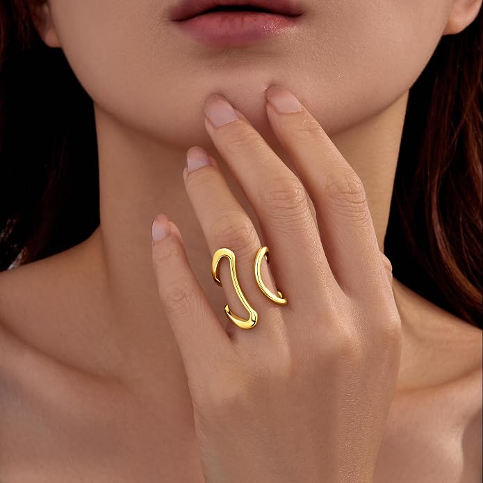 Gelbesty Waterproof Gold Statement Rings for Women, 14K Gold Plated Chunky Open Stackable Rings Non Tarnish Fashion Adjustable Stainless Steel Pinky Knuckle Signet Vintage Ring Jewelry Size 5-11