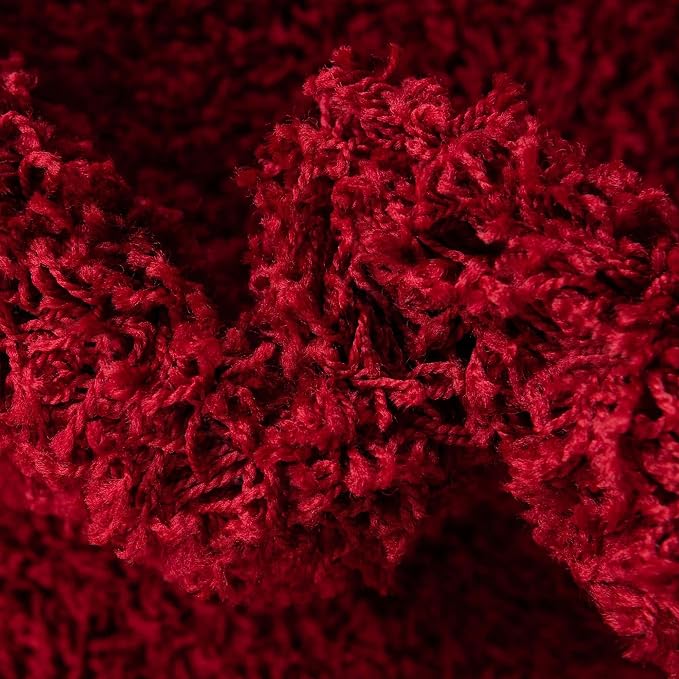 Unique Loom Solid Shag Collection Area Rug (6' 1" Round, Cherry Red) | Modern solid area rug for dining room, entryway & bedroom. Stain-resistant, easy-care, kid & pet friendly