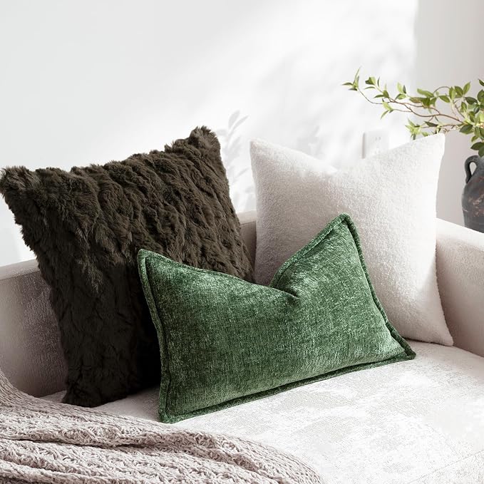 DEZENE Pack of 2 Forest Green Christmas Decorative Throw Pillow Covers 12x20 Cozy Soft Chenille Accent Vintage Rectangular Lumbar Couch Pillow Covers for Home Decor Bed Sofa Living Room