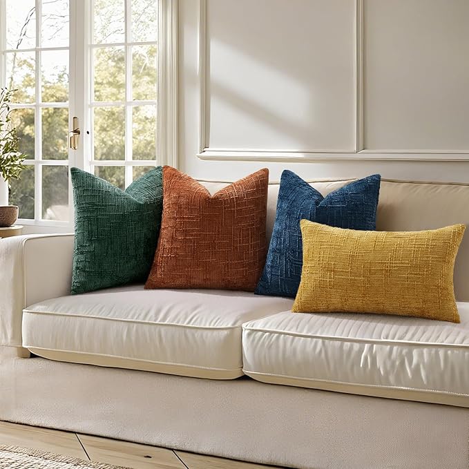 decorUhome Textured Chenille Throw Pillow Covers 18x18 Set of 2 Green | Fall Modern Farmhouse Soft Cozy Slubby Couch Pillow Cases Boho Decorative Pillow Cases for Bed Sofa Living Room Home Decor