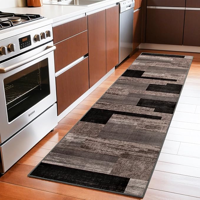 LIANLAM 2x6 Washable Runner Rug for Hallway&Kitchen(2x6,Chocolate) | Non-Slip Long Carpet with Vintage Checkered Design, Low Pile,Stain Resistant Easy Clean Floor Mat for High Traffic Areas