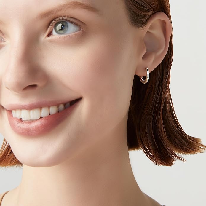 925 Sterling Silver or 18K Gold Plated 2.5mm High Polished Lightweight Small Huggie Hoop Earrings for Women/Made in Italy