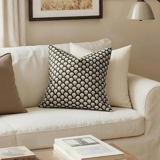 MIULEE Set of 2 Decorative Floral Throw Pillow Covers Neutral Vintage Fall Block Print Boho Farmhouse Cushion Covers for Modern Spring Home Decor Couch Sofa Bed Living Room, 20x20 Inch, Black Gold
