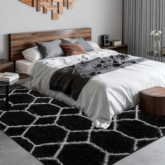 Fluffy Rug for Bedroom, Soft 5x7 Black Shag Plush Geometric Area Rugs | Modern Black and White Rug, Non Slip Carpet for Living Room, Aesthetic Home Decor, Fuzzy Floor Mat for Nursery Teen Dorm