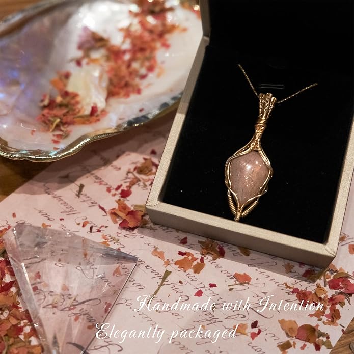 Natural Faceted Labradorite Pendant Necklace – Unique Stone of Magic & Transformation, Iridescent Flash Gemstone Jewelry, Handmade Healing Crystal Gift for Women, Birthday, Anniversary, Spiritual Awakening & Intuition