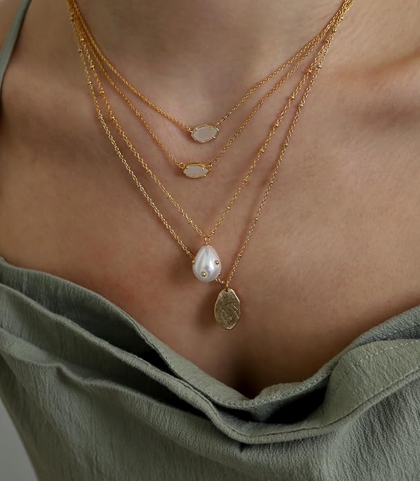 OZEL JEWELRY & GIFT Layered Gold Necklaces for Women - Crystal Colorful Delicate Cutting Pendant Necklace - 18K Gold Plated - Birthday Gifts (Made in Korea)