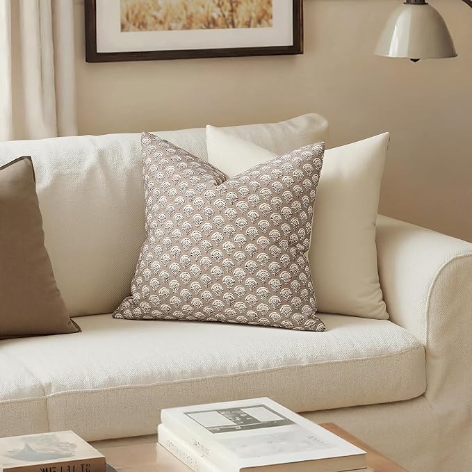 MIULEE Set of 2 Decorative Floral Pillow Covers Neutral Vintage Throw Pillows Block Print Boho Farmhouse Cushion Covers for Modern Spring Home Decor Couch Sofa Bed Living Room, 22x22 Inch, Light Taupe