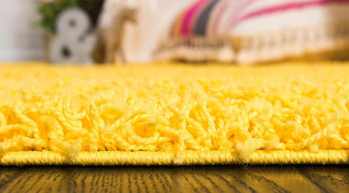 Unique Loom Solid Shag Collection Area Rug (2' 7" x 10' Runner Tuscan Sun Yellow)