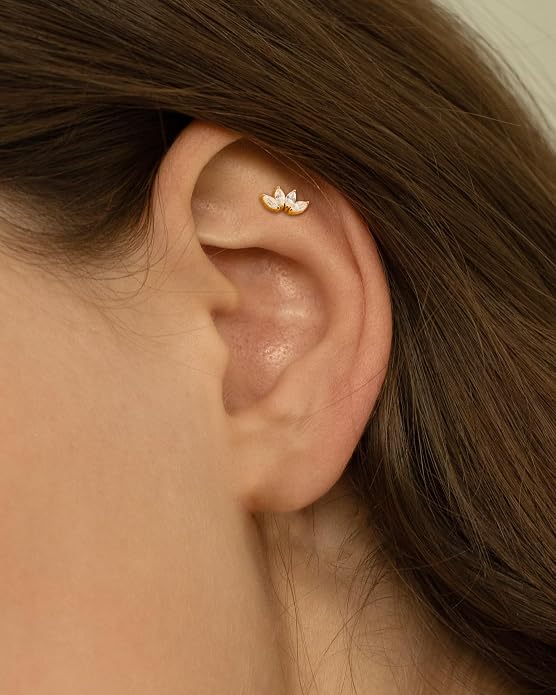 COCHARM 10K Gold Flower Helix/Cartilage Earring Stud 16g Flat Back Yellow Gold Cartilage Piercing Jewelry Real Gold Conch Stud Earring Hypoallergenic for Sensitive Ears
