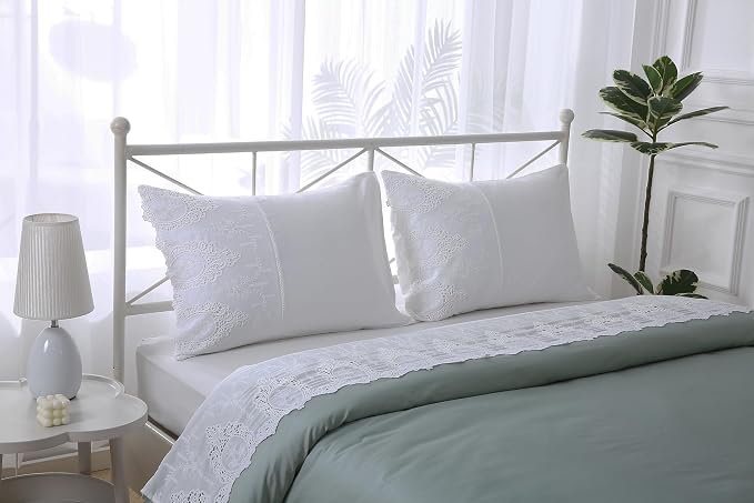 2-Pack White Cutouts Lace Pillowcases Battenburg Openwork Laced Pillow Shams French Luxury Elegant Look 100% Cotton King Size