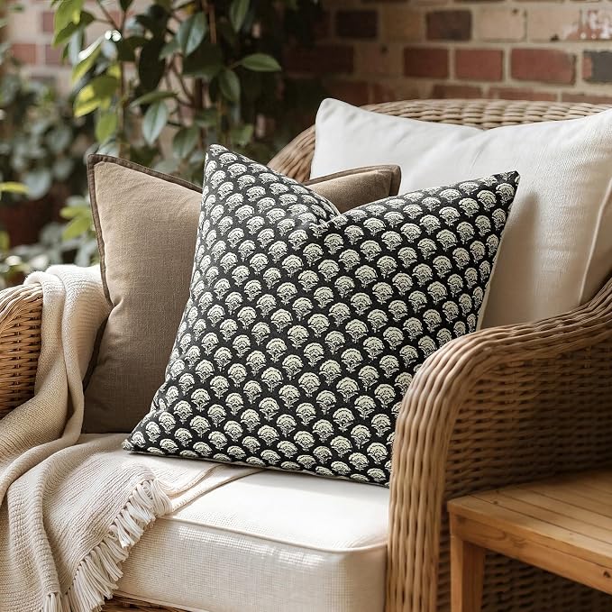 MIULEE Set of 2 Decorative Floral Pillow Covers Neutral Vintage Fall Throw Pillows Block Print Boho Farmhouse Cushion Covers for Modern Spring Home Decor Couch Sofa Bed Living Room, 20x20 Inch, Black