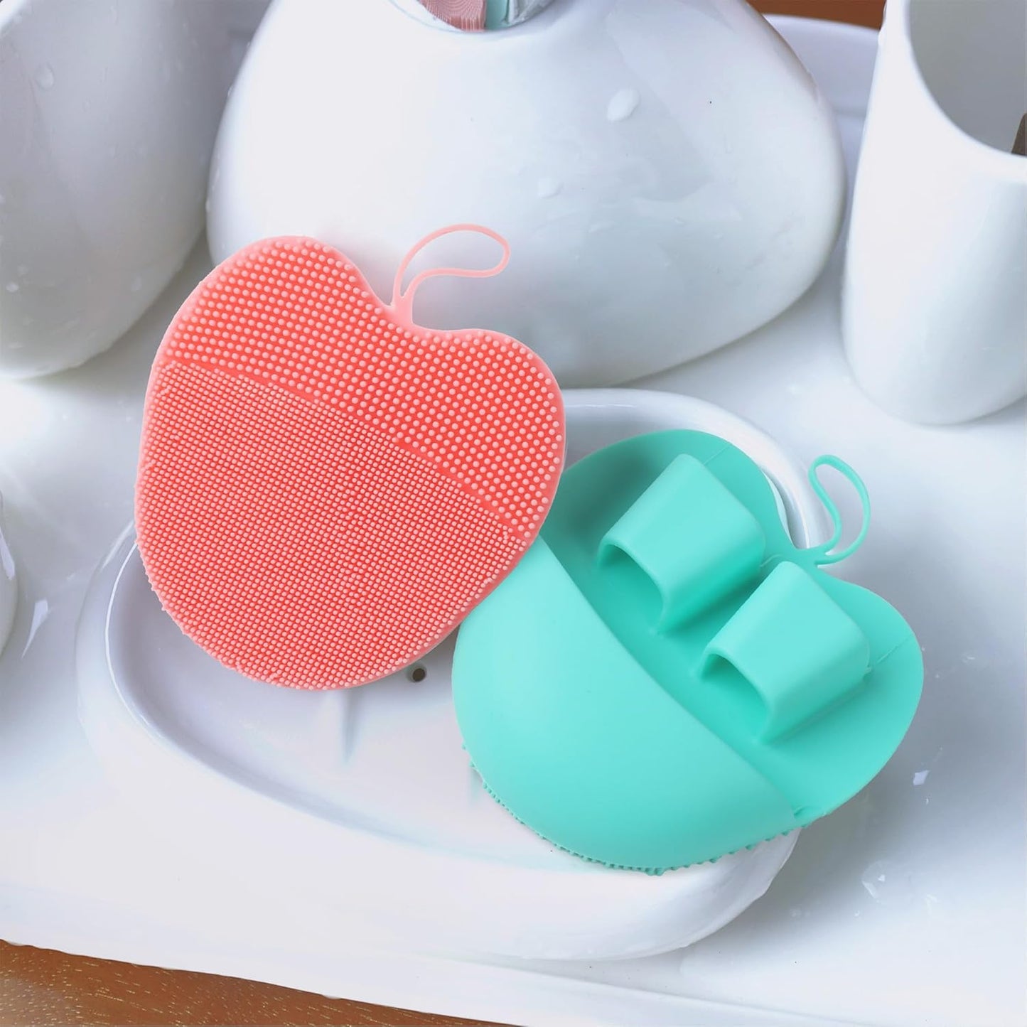 INNERNEED Soft Silicone Facial Cleansing Brush Set, Gentle Exfoliating and Massaging Face Scrubber Pad, Anti-Slip Design for Blackhead Removal and Skin Care (Pack of 3)