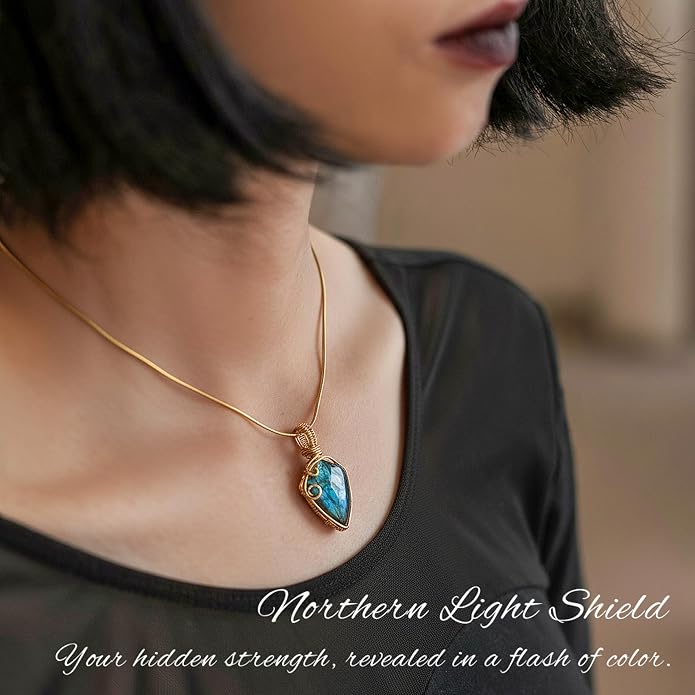 Natural Faceted Labradorite Pendant Necklace – Unique Stone of Magic & Transformation, Iridescent Flash Gemstone Jewelry, Handmade Healing Crystal Gift for Women, Birthday, Anniversary, Spiritual Awakening & Intuition