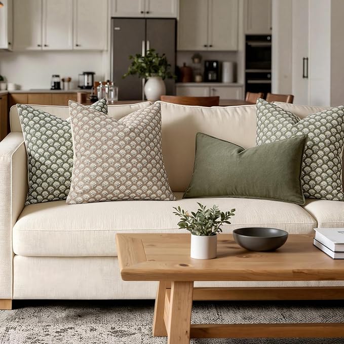 MIULEE Set of 2 Decorative Floral Pillow Covers Neutral Vintage Throw Pillows Block Print Boho Farmhouse Cushion Covers for Modern Spring Home Decor Couch Sofa Bed Living Room, 20x20 Inch, Sage Green