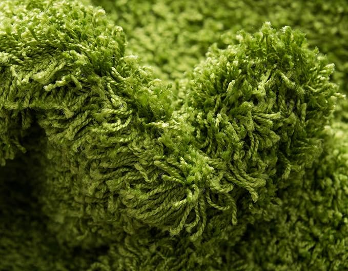 Unique Loom Solid Shag Collection Area Rug (2' x 3' 1" Rectangle, Grass Green)