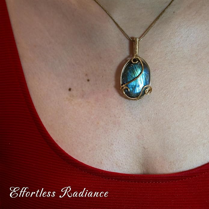 Natural Faceted Labradorite Pendant Necklace – Unique Stone of Magic & Transformation, Iridescent Flash Gemstone Jewelry, Handmade Healing Crystal Gift for Women, Birthday, Anniversary, Spiritual Awakening & Intuition