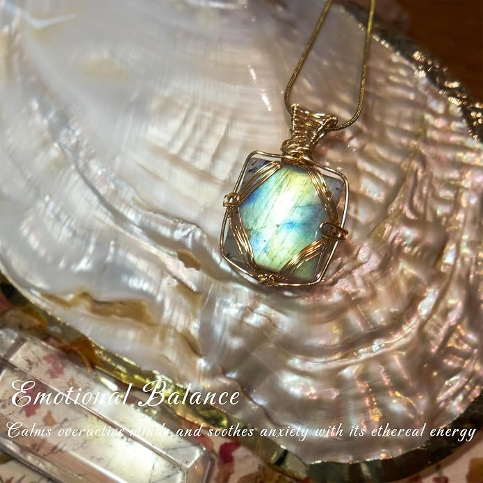 Natural Faceted Labradorite Pendant Necklace – Unique Stone of Magic & Transformation, Iridescent Flash Gemstone Jewelry, Handmade Healing Crystal Gift for Women, Birthday, Anniversary, Spiritual Awakening & Intuition