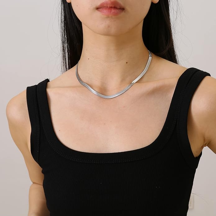 Gold Chain Necklace for Women Dainty Simple Satellite Beaded Twisted Chain Choker Necklace Everyday Jewelry Christmas Gifts
