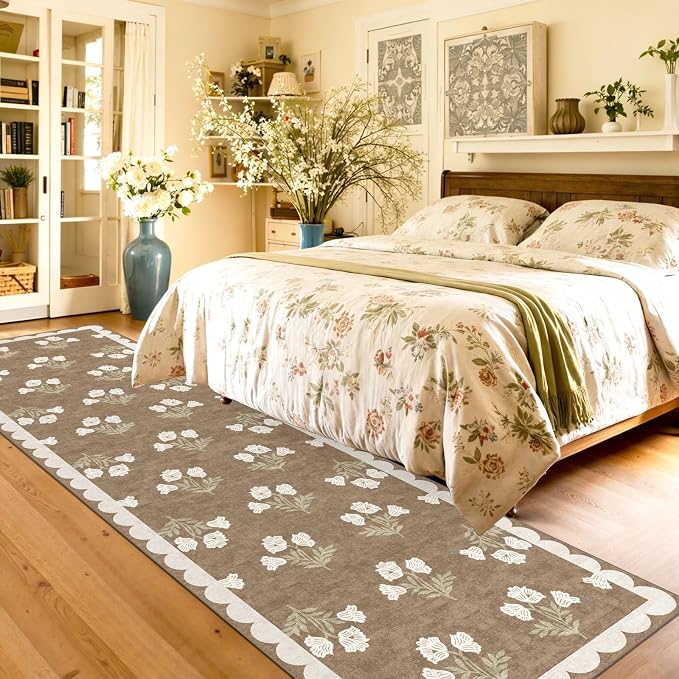 Non Slip Washable Hallway Runner Rug - 2.5x10 Long Tan Kitchen Runner Rug Soft Boho Runners for Hallways Cottage Floral Scalloped Area Rug for Bedroom Entryway Foyer Bathroom Double Vanity