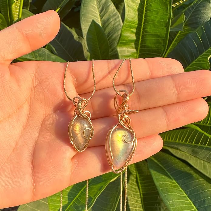 Handmade Wrapped Labradorite Crystal Pendant Necklace - Dainty Charm Copper Wired Necklace, Healing Crystals and Gemstones, Vintage Jewelry for Women, Men's Necklace, Boho Black Stone Protection Birthstone Jewelry