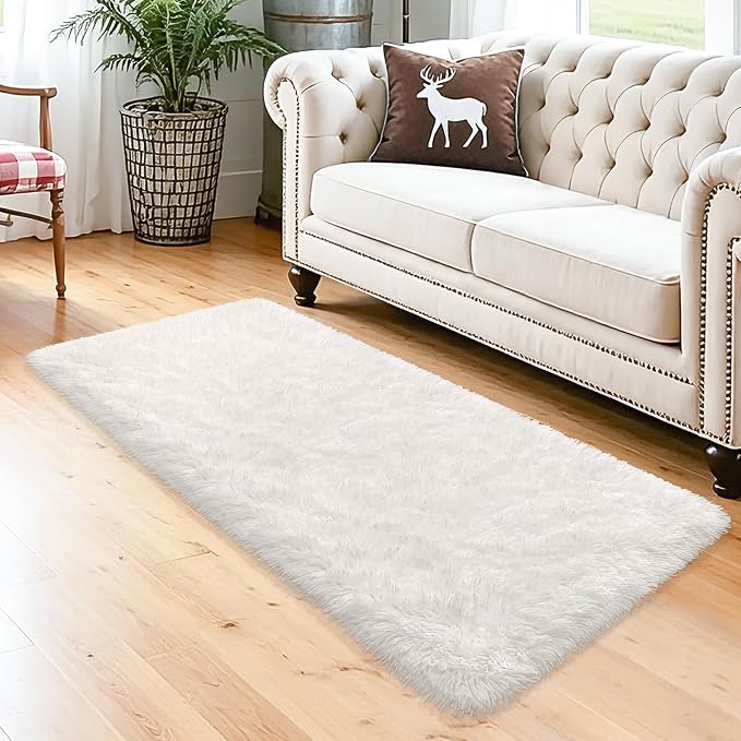2x5 Feet White Soft Runner Rug for Bedroom Bedside, Fluffy Washable Runner Carpet for Hallway, Entryway, Dorm, Cute Furry Area Rug for Kids Girls Room, Nursery, Playroom, Home Decor