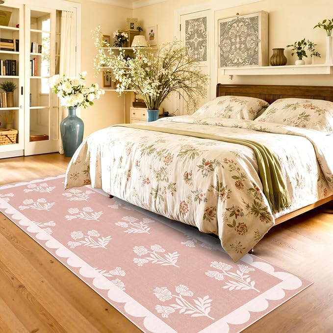 Non Slip Washable Kitchen Runner Rug - 2x6 Pastel Pink Floral Hallway Runner Rugs Soft Boho Runners for Hallways Preppy Scalloped Laundry Room Rug Floor Rugs for Bedroom Entryway Bathroom